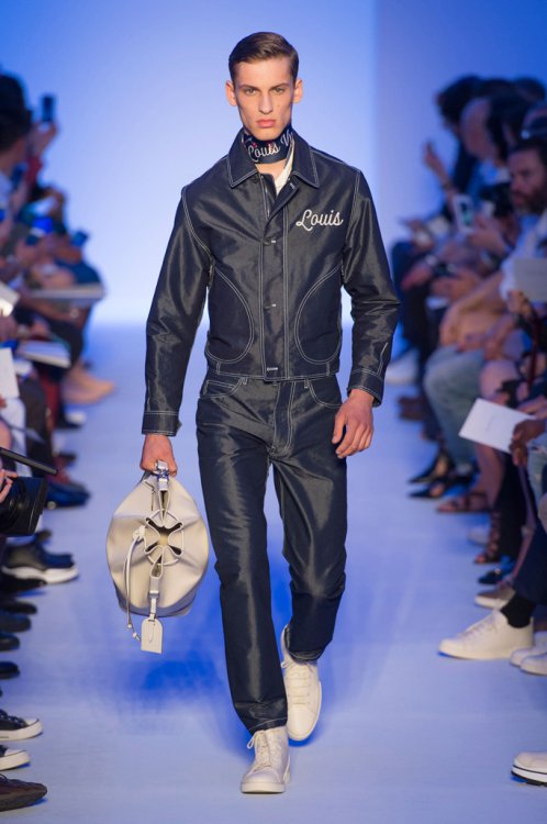 Louis Vuitton（路易威登）2025春夏巴黎男装秀