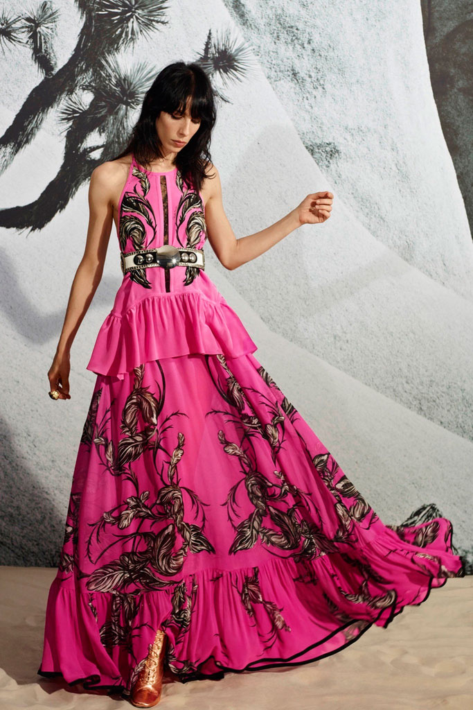 Roberto Cavalli（罗伯特·卡沃利）2025早春 LookBook