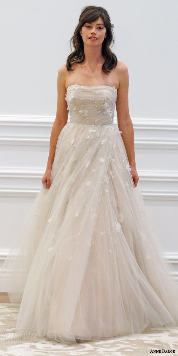 Anne Barge 2025品牌婚纱礼服系列