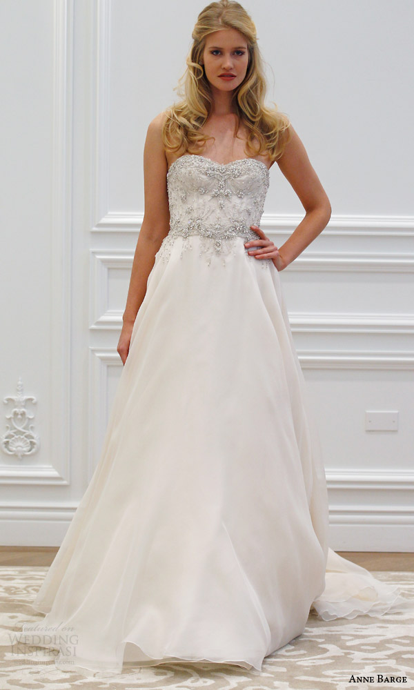 Anne Barge 2025品牌婚纱礼服系列