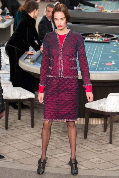 Chanel（香奈儿）2025秋冬巴黎时装秀