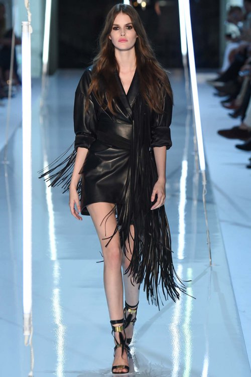 Alexandre Vauthier 2025秋冬巴黎时装秀