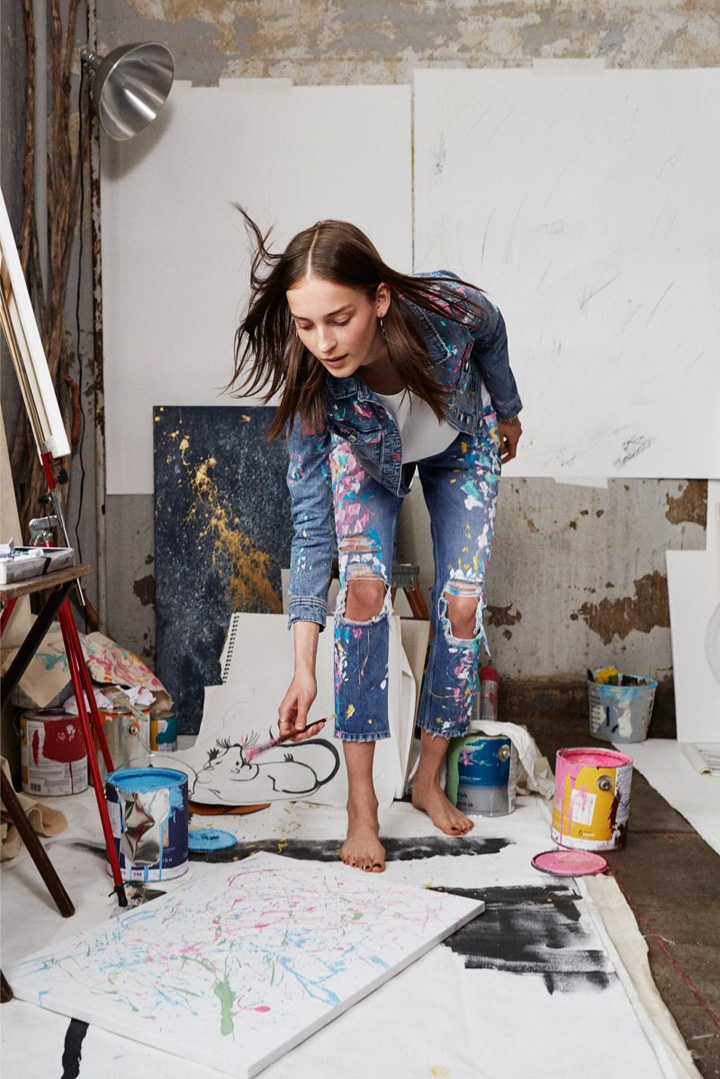 Mango（芒果）2025秋季牛仔系列 超模Julia Bergshoeff出镜代言