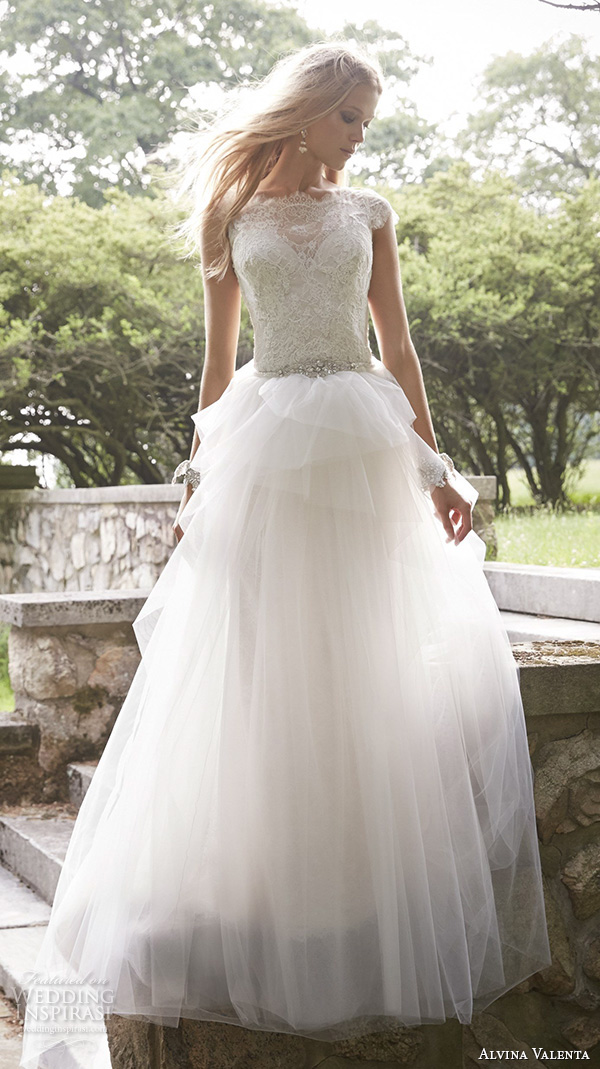 Alvina Valenta 2025秋冬婚纱系列