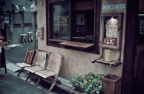 鲍雁洲日本街头摄影作品