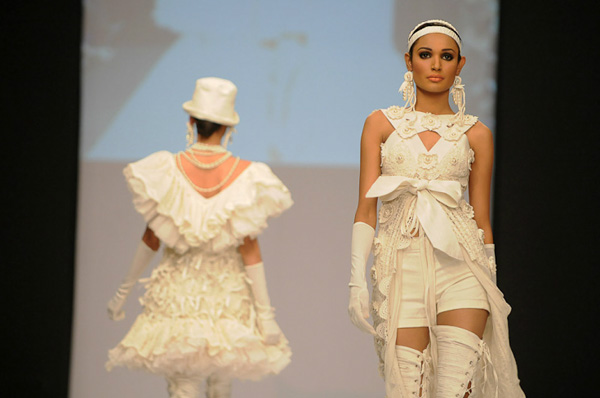 Kate Brooks摄影作品:9/11后一名摄影师的旅程 Kate Brooks摄影作品:9/11后一名摄影师的旅程