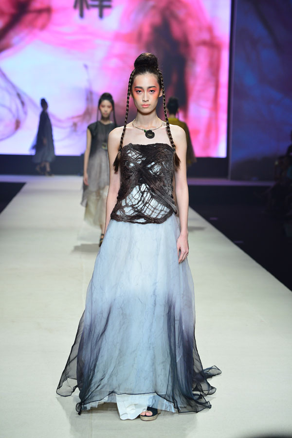 Fashonery 凡释2025春夏主题发布会成功举办