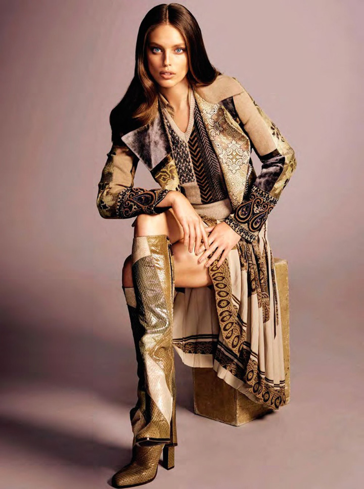 超模Emily DiDonato 演绎《Glamour》杂志时尚大片