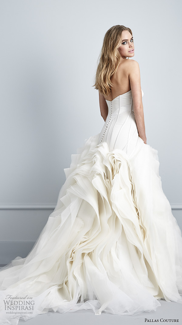 Pallas Couture 2025婚纱礼服系列