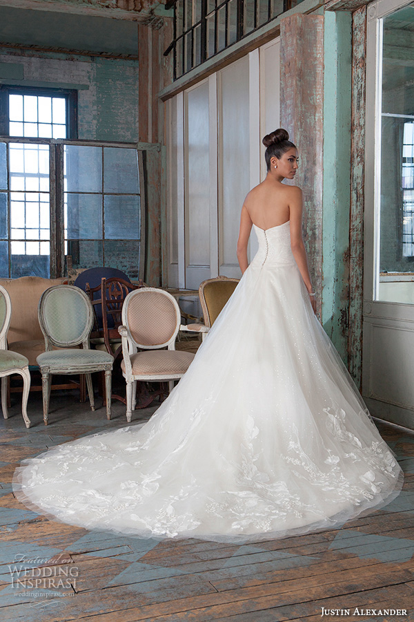 Justin Alexander 2025婚纱礼服系列