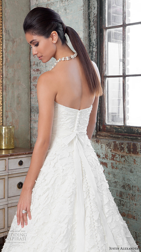 Justin Alexander 2025婚纱礼服系列