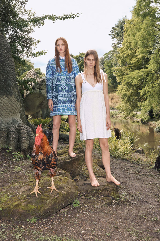 Victoria Beckham（维多利亚·贝克汉姆）2025 LookBook