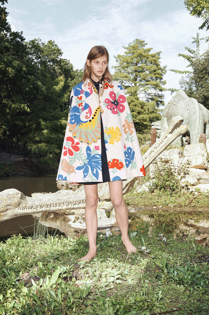 Victoria Beckham（维多利亚·贝克汉姆）2025 LookBook