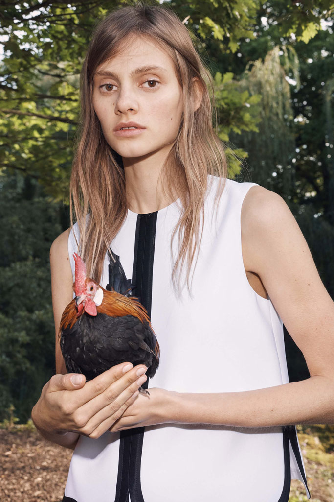 Victoria Beckham（维多利亚·贝克汉姆）2025 LookBook