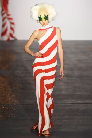 Gareth Pugh 2025伦敦时装秀