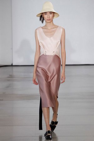 Jil Sander（吉尔·桑达）2025米兰时装秀