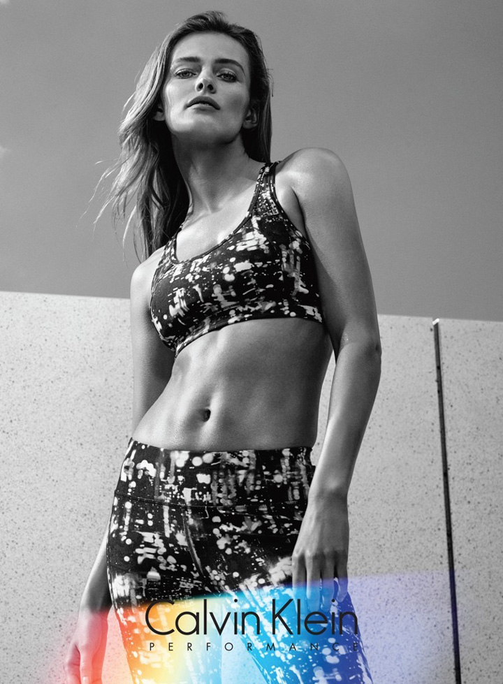 Calvin Klein 2025运动系列广告大片