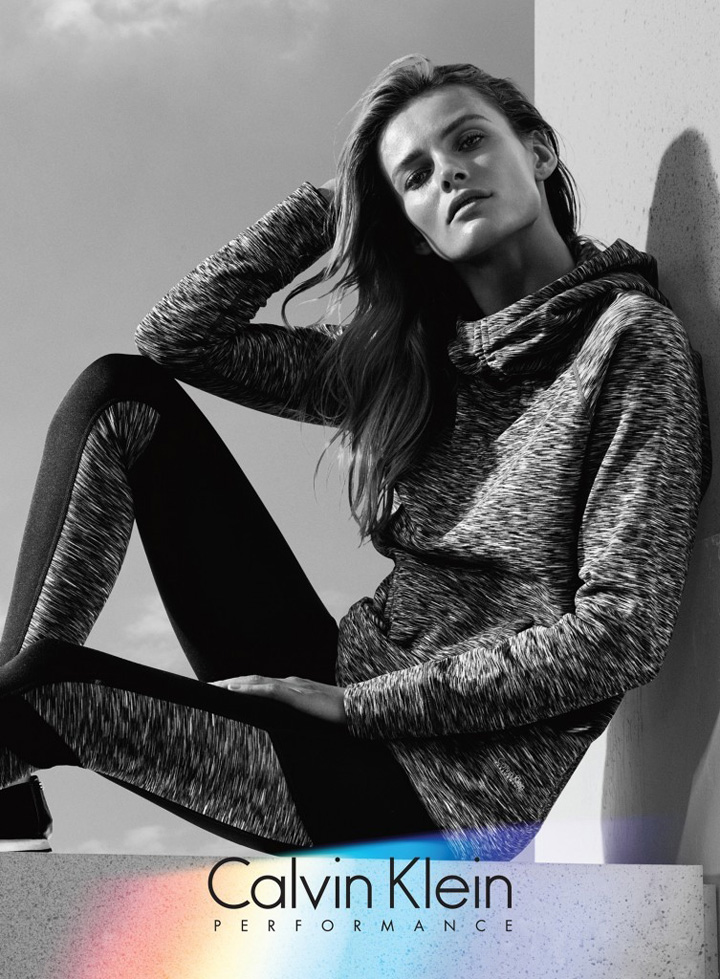 Calvin Klein 2025运动系列广告大片