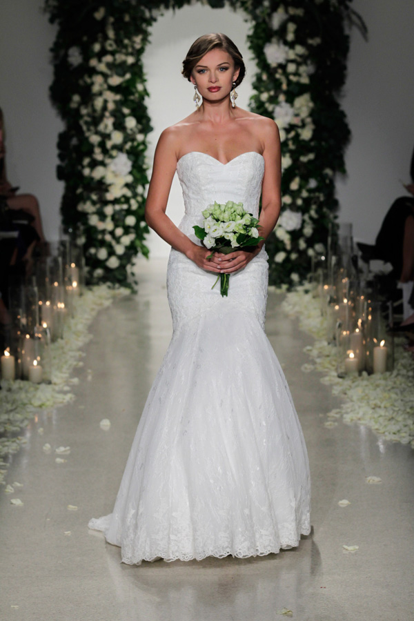 Anne Barge 2025纽约婚纱周婚纱秀