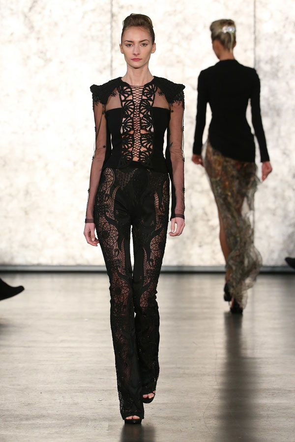 Inbal Dror 2025婚纱礼服系列