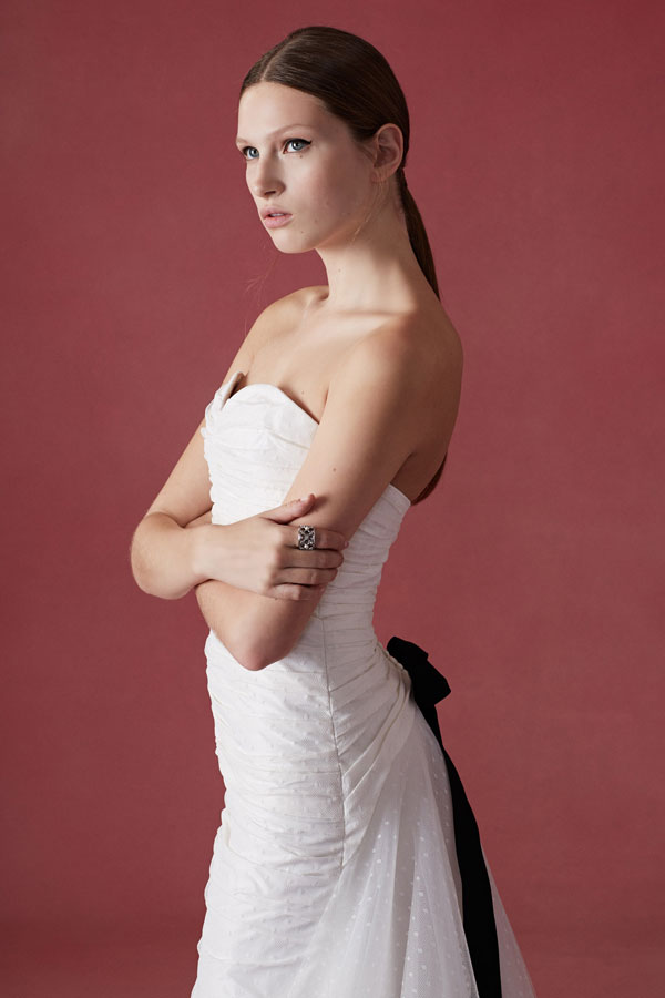 Oscar de la Renta 2025婚纱礼服系列