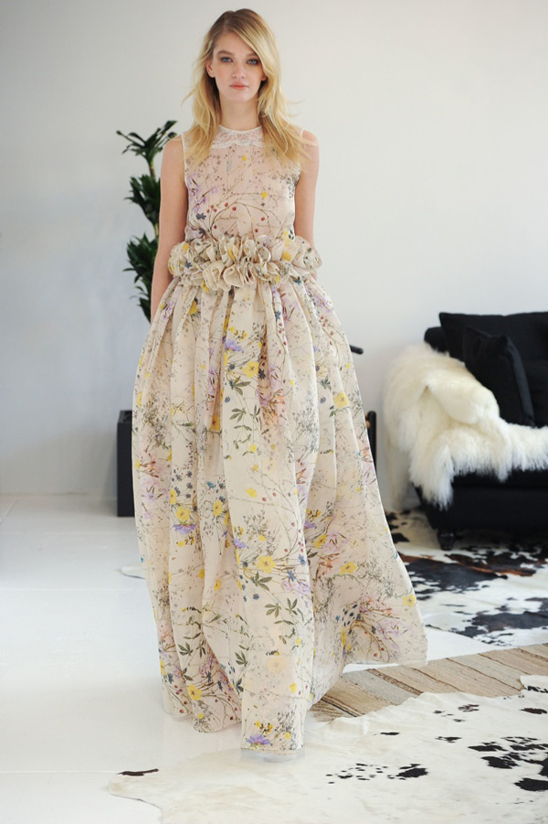 Houghton 2025纽约婚纱时装周婚纱秀