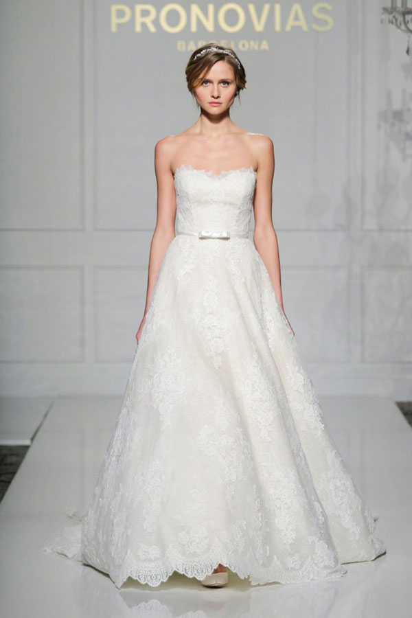 Pronovia 2025纽约婚纱时装秀