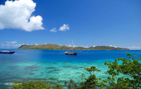 BALNEAIRE 意式轻奢的泳装魅力