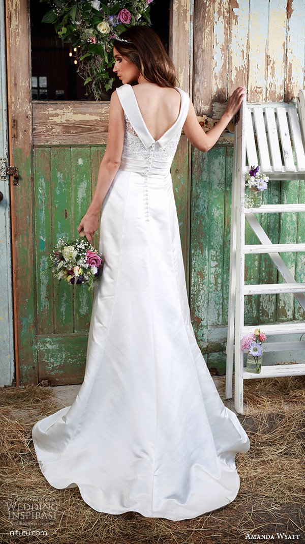 Amanda Wyatt 2025 新娘婚纱礼服系列(一)
