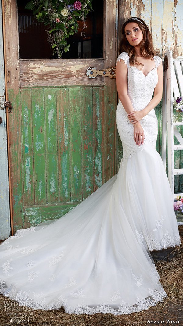 Amanda Wyatt 2025 新娘婚纱礼服系列(二)