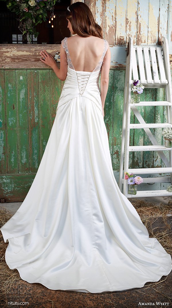 Amanda Wyatt 2025 新娘婚纱礼服系列(二)