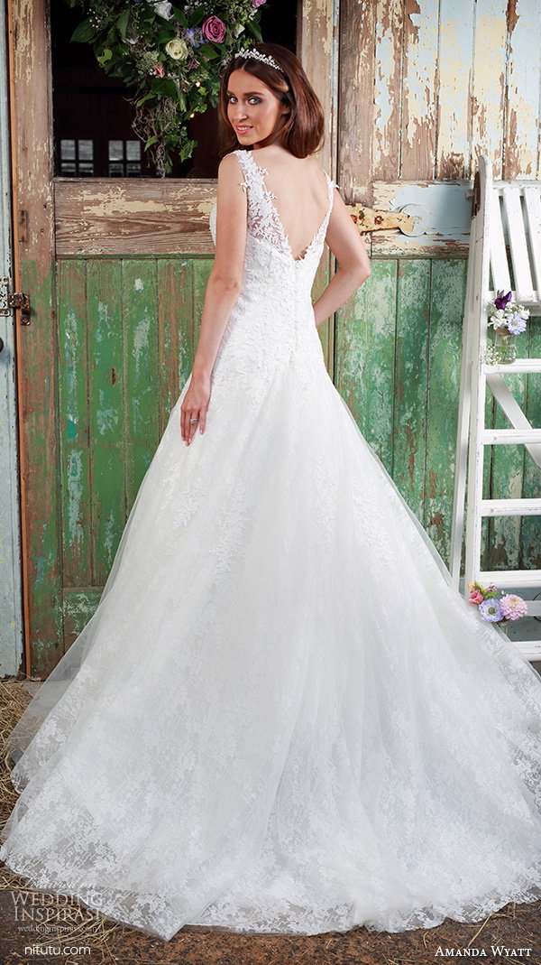 Amanda Wyatt 2025 新娘婚纱礼服系列(二)