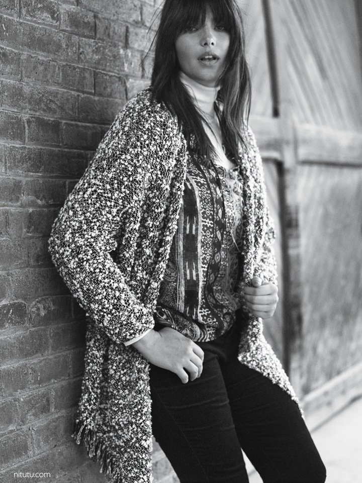 Violeta by Mango 2025冬季品牌广告摄影