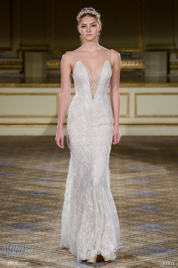 Berta 2025纽约时装周婚纱礼服秀