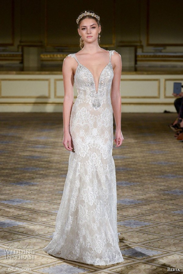 Berta 2025纽约时装周婚纱礼服秀