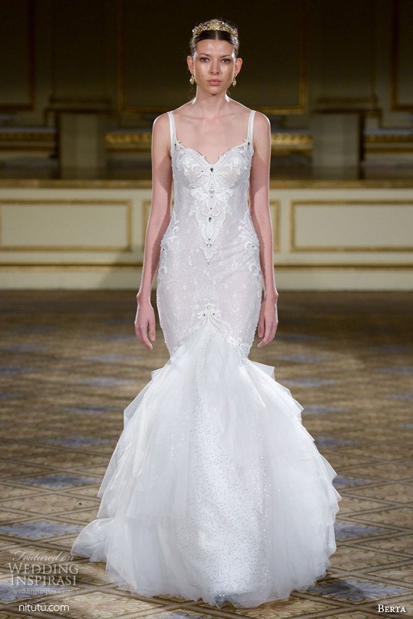 Berta 2025纽约时装周婚纱礼服秀