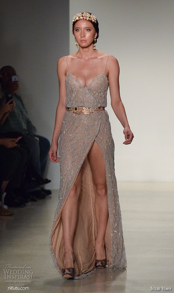 Julie Vino 2025纽约婚纱时装周婚纱礼服秀