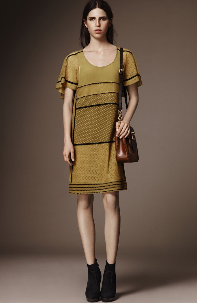 Burberry 2025早秋 Lookbook