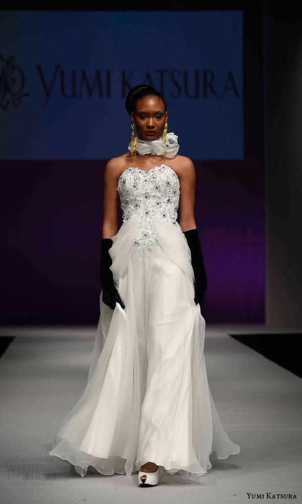 Yumi Katsura（桂由美）2025 婚纱礼服秀
