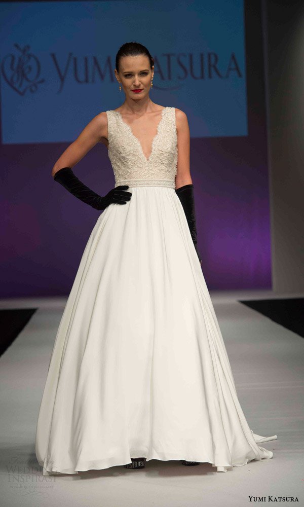 Yumi Katsura（桂由美）2025 婚纱礼服秀