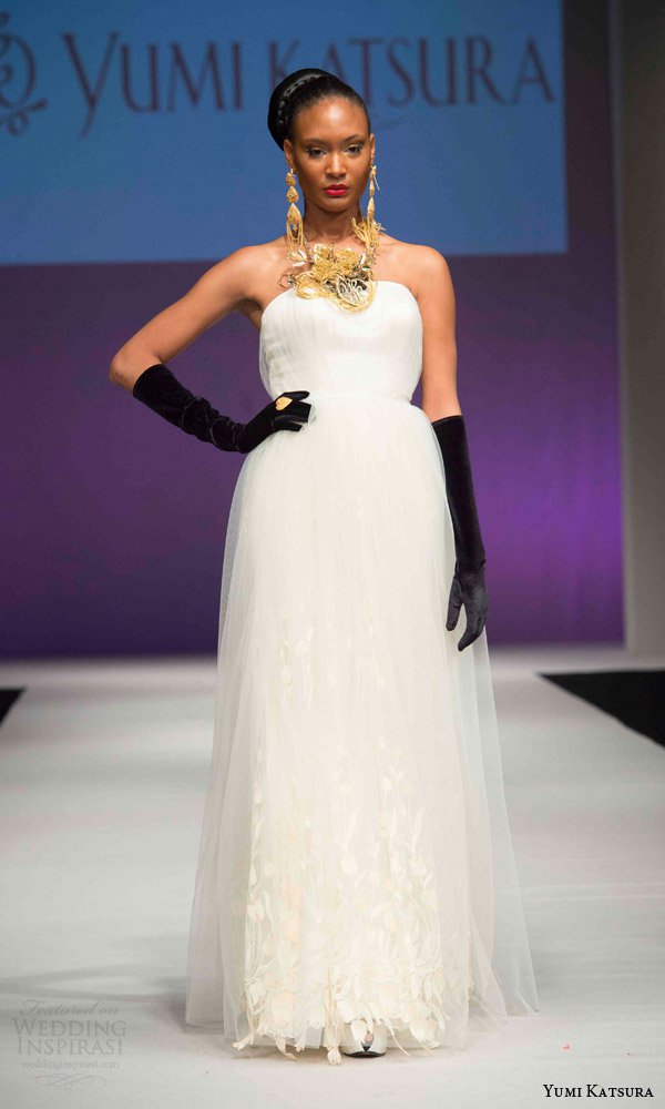 Yumi Katsura（桂由美）2025 婚纱礼服秀