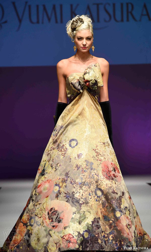 Yumi Katsura（桂由美）2025 婚纱礼服秀