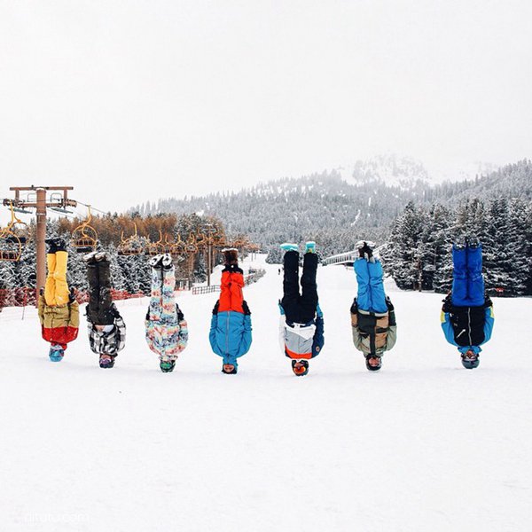 摄影师Anton Charushin: 用倒立征服世界