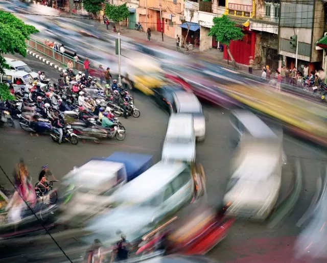 摄影师Martin Roemers:七十亿人口的日常生态