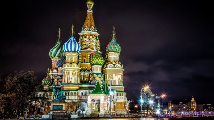 聚焦在这些真正的色彩城市