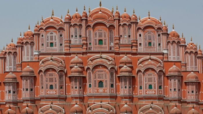 聚焦在这些真正的色彩城市