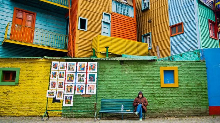 聚焦在这些真正的色彩城市