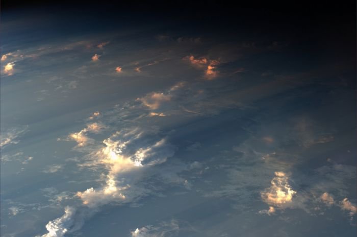 Alex Gerst：我在星球之外望着你