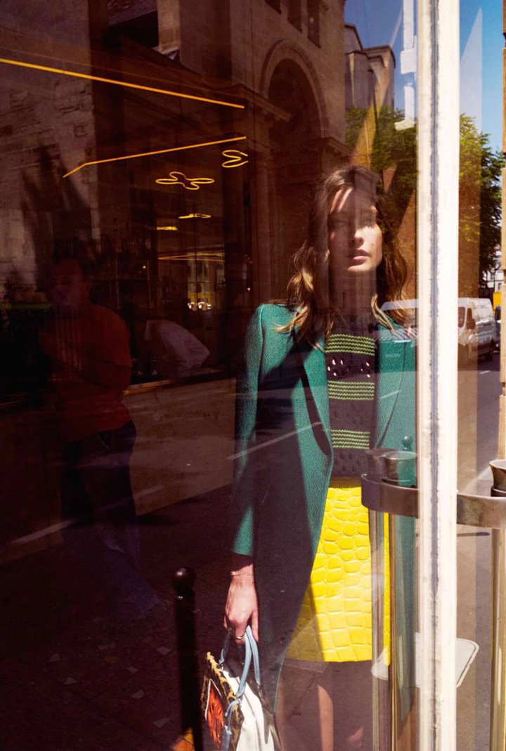 超模Nadja Bender演绎《Elle》杂志法国版时尚大片