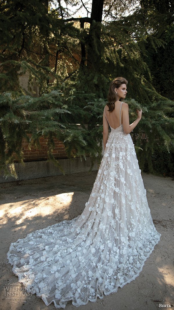Berta 2025秋冬婚纱礼服系列2